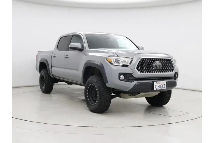 $37998 : Toyota Tacoma 2018 4x4 TRD P image 1