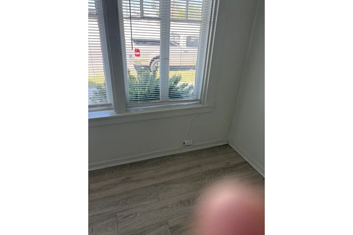 $875 : 1 bedrm in bakersfield for ren image 4