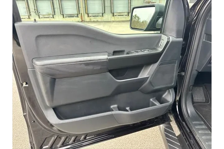 $37520 : Ford F-150 2025 4x2 STX 4dr image 10