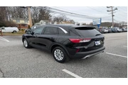 $17996 : Ford Escape 2020 AWD SE 4dr thumbnail