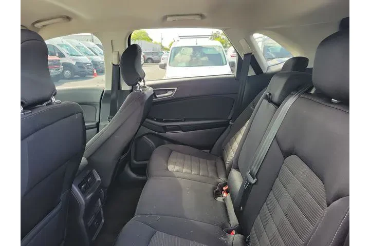 $12991 : Ford Edge 2018 SEL 4dr Cross image 8