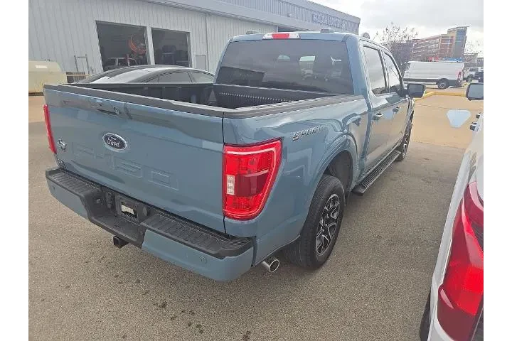 $35194 : Ford F-150 2023 4x2 XLT 4dr image 5