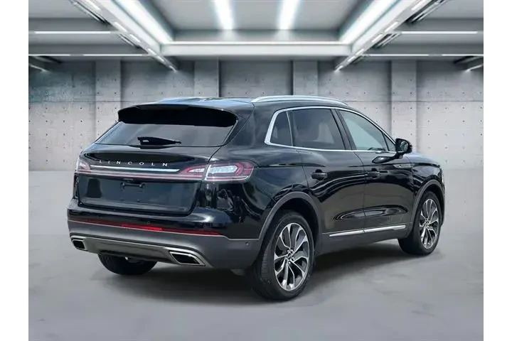 $34555 : Lincoln Nautilus 2022 AWD Re image 5