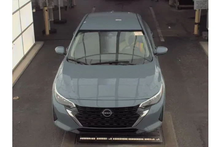 $19693 : Nissan Sentra 2024 SV 4dr Se image 2