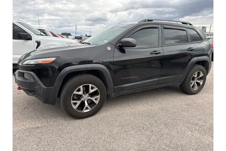 $9991 : Jeep Cherokee 2015 4x4 Trail image 7
