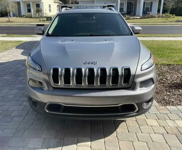 $5500 : 2015 Jeep Cherokee Limited image 1