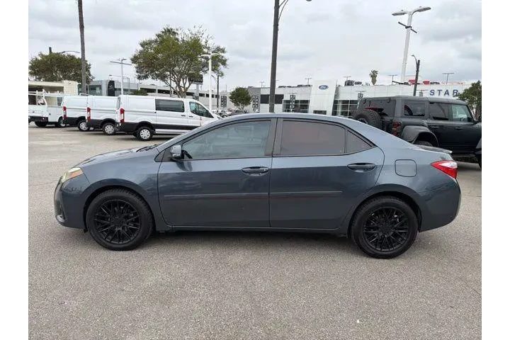 $13000 : Toyota Corolla 2015 S 4dr Se image 4