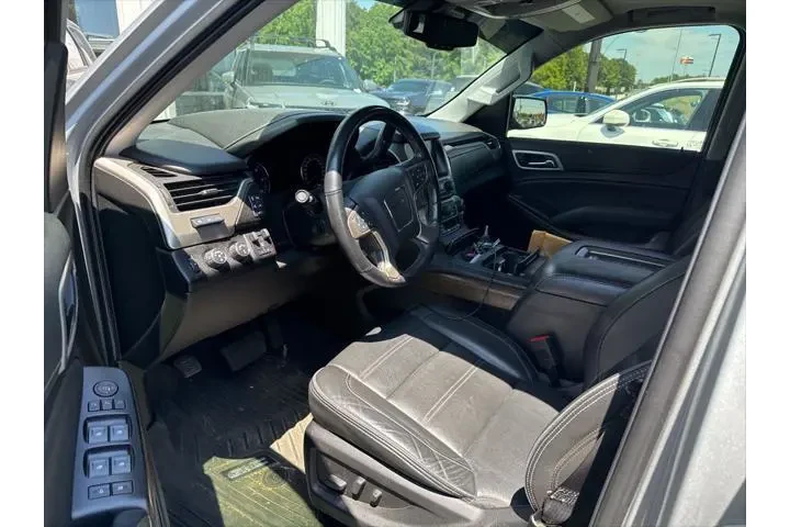 $34971 : GMC Yukon 2019 4x4 Denali 4d image 5