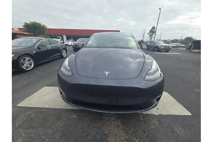 $24490 : Tesla Model Y 2023 4dr Cross image 2