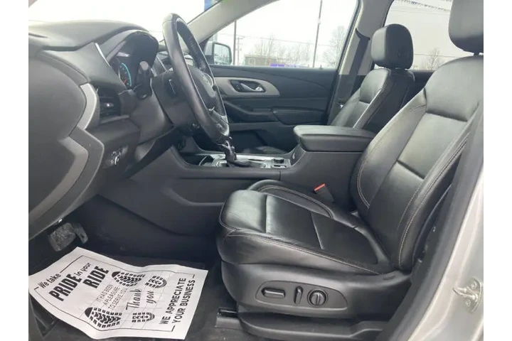 $25398 : 2021 Traverse LT Leather image 10