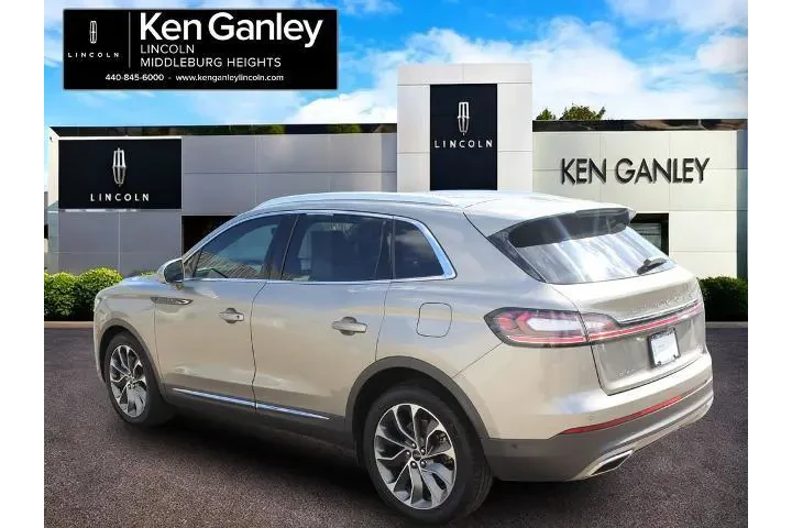 $35260 : Lincoln Nautilus 2022 AWD Re image 5