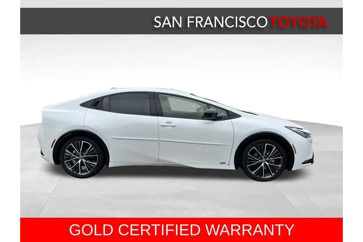 $30488 : Gold Certified2023 Prius XLE image 6