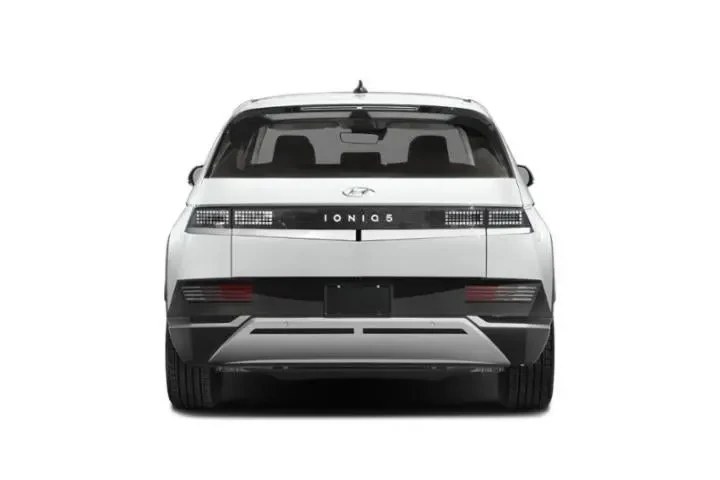 $17995 : Hyundai IONIQ 5 2022 SE 4dr image 5
