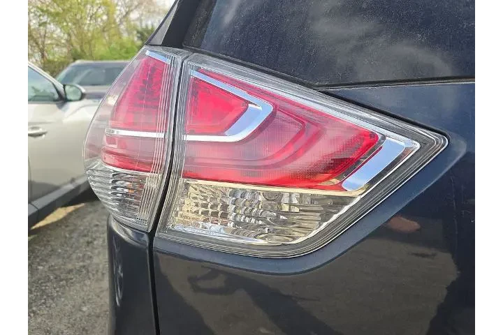 $13685 : Nissan Rogue 2016 AWD S 4dr image 8