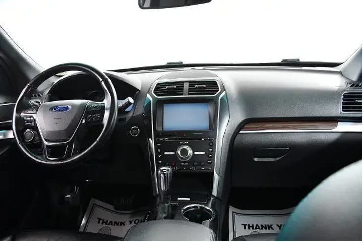 $9955 : Ford Explorer 2016 AWD Limit image 7