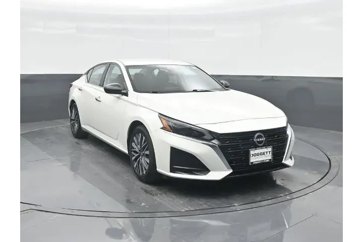 $20945 : Nissan Altima 2025 2.5 SV 4d image 8