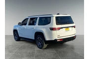 $37955 : Jeep Wagoneer 2024 4x2 Serie thumbnail