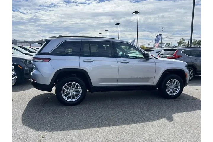 $37491 : Jeep Grand Cherokee 2025 4x4 image 7