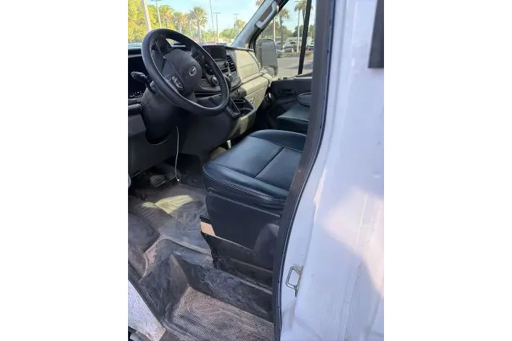 $24000 : Ford Transit 2020 250 3dr SW image 9