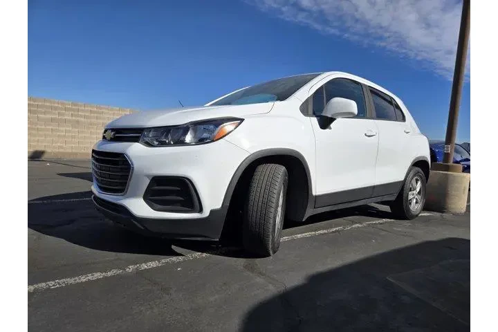 $8991 : Chevrolet Trax 2020 LS 4dr C image 2