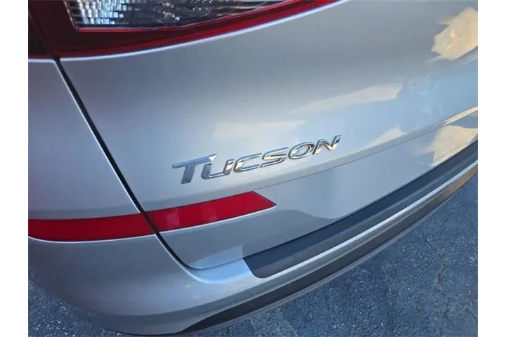 $9990 : Hyundai TUCSON 2020 SEL 4dr image 5