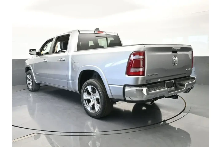 $32990 : Ram 1500 2021 4x4 Laramie 4d image 4
