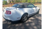 $12039 : Ford Mustang 2012 V6 2dr Con thumbnail
