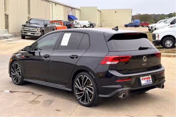 $29977 : Volkswagen Golf GTI 2023 Aut image 6