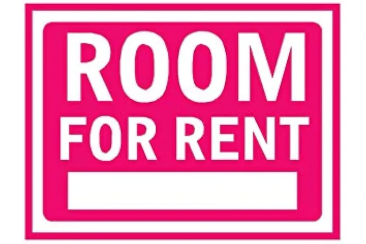 $1050 : Room for rent covina image 1