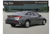 $22913 : Hyundai ELANTRA 2026 SE 4dr thumbnail