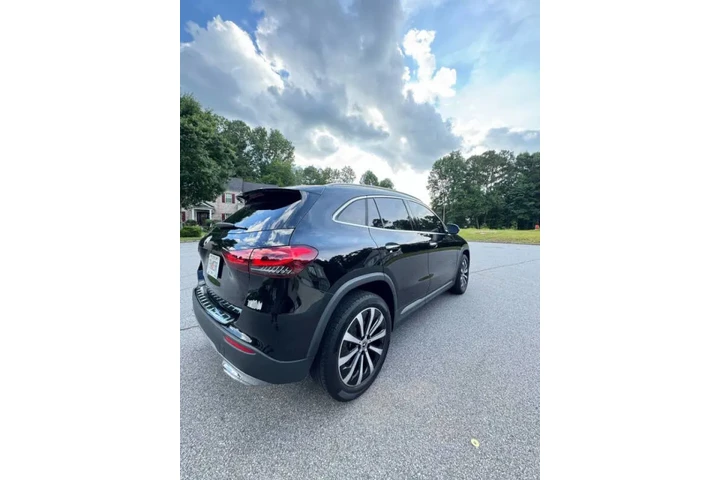 $35000 : 2021 Mercedes-Benz GLA GLA 250 image 9