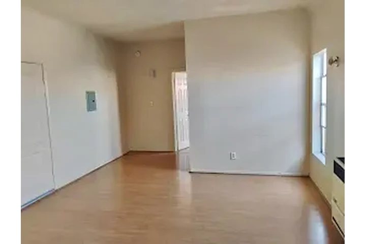 $1950 : APARTAMENTO DE 1 RECAMARA image 4
