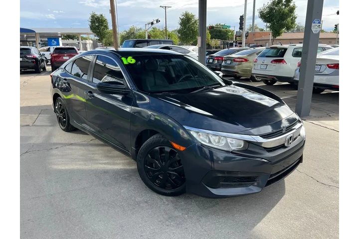 2016 Civic LX Sedan CVT image 3
