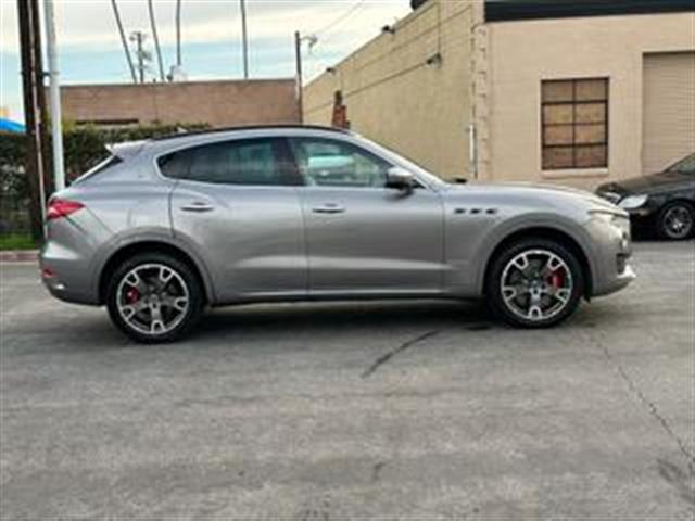 $26490 : 2018 MASERATI LEVANTE2018 MAS image 4