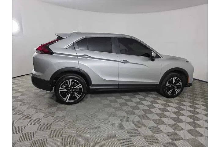 $22132 : Mitsubishi Eclipse Cross 202 image 8