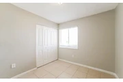 $2457 : 3 bed in Miami Florida thumbnail