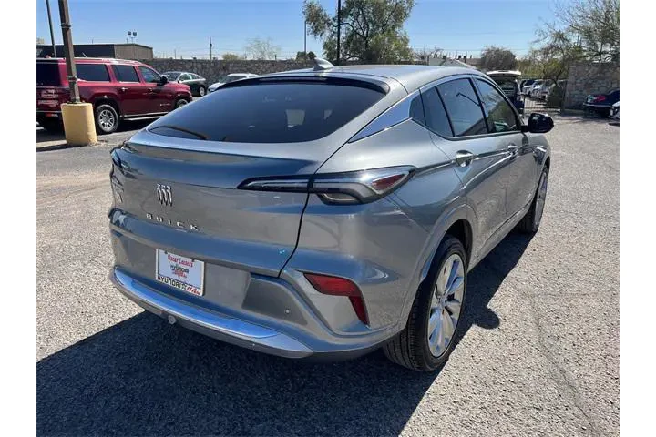 $27590 : Buick Envista 2025 Avenir 4d image 8