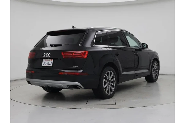 $24998 : Audi Q7 2019 AWD quattro SE image 8