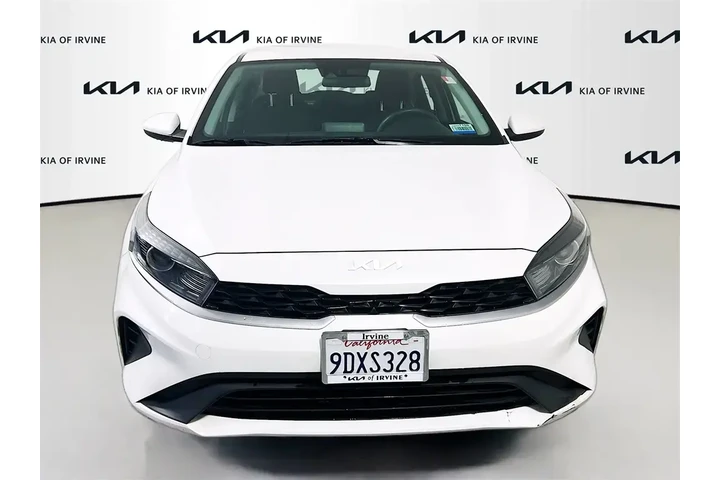 $14599 : Kia Forte 2023 LXS 4dr Sedan image 2