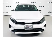 $14599 : Kia Forte 2023 LXS 4dr Sedan thumbnail