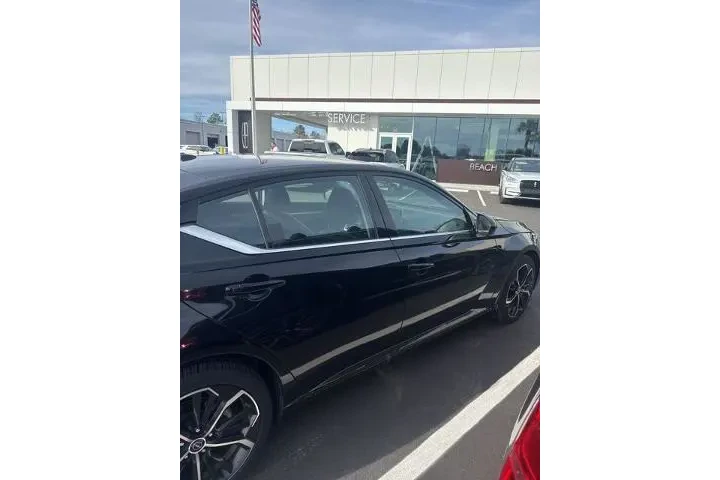 $22935 : Nissan Altima 2023 AWD 2.5 S image 8