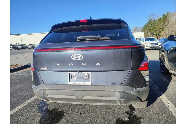 $22450 : Hyundai KONA 2024 SEL 4dr Cr image 2