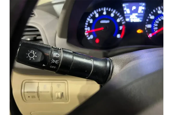 $8000 : Hyundai ACCENT 2012 GLS 4dr image 7