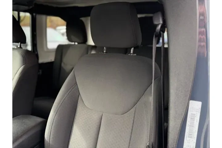 $20999 : Jeep Wrangler JK Unlimited 2 image 9