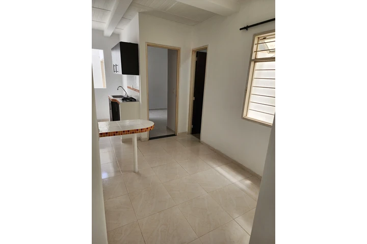 $880000 : Alquilo apartaedtudios image 2