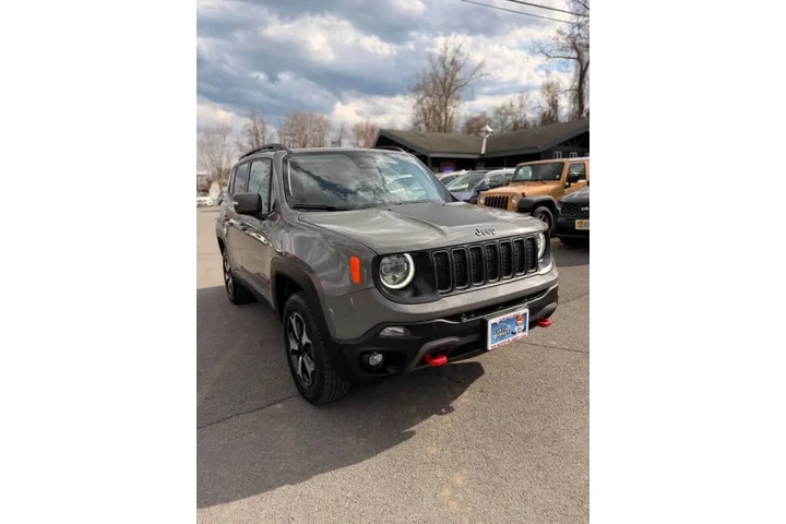 $15995 : 2021 Renegade Trailhawk image 7