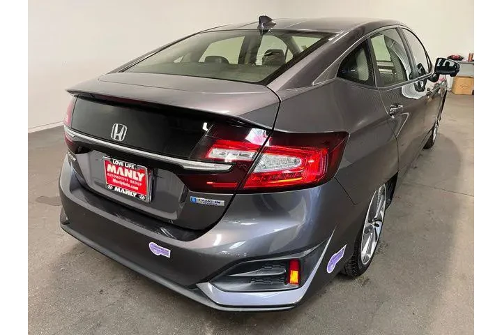 $16927 : Honda Clarity Plug-In Hybrid image 3