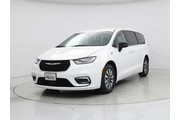 $29998 : Chrysler Pacifica Plug-In Hy thumbnail