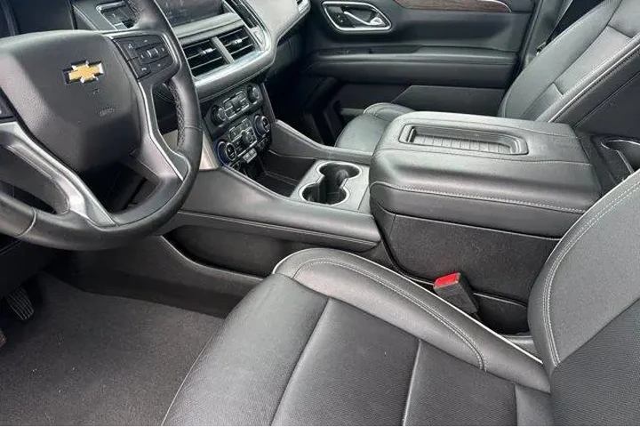 $39918 : Chevrolet Suburban 2023 4x4 image 10