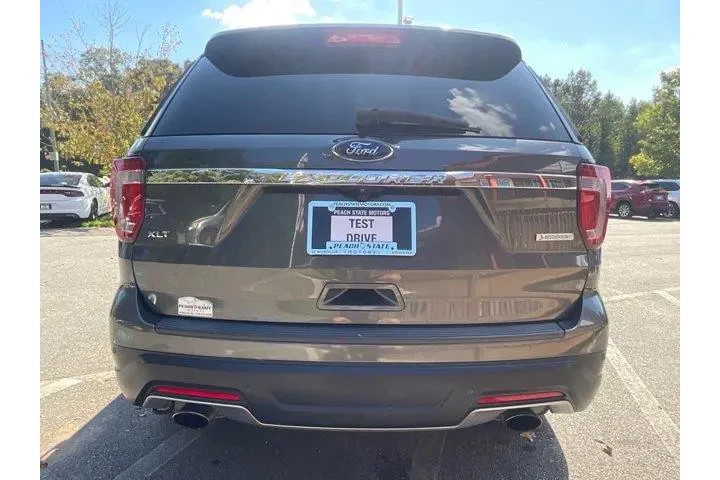 $10985 : Ford Explorer 2018 XLT 4dr S image 6